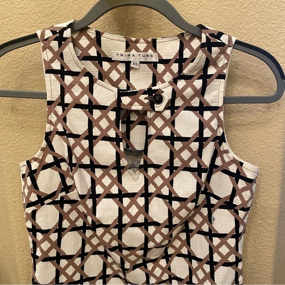 TRINA TURK Women Danie Geometric Neutral Color Sleeveless Top Size XS - Picture 2 of 12